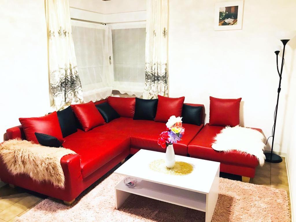 Ferienwohnung In Friedberg فريدبرغ المظهر الخارجي الصورة
