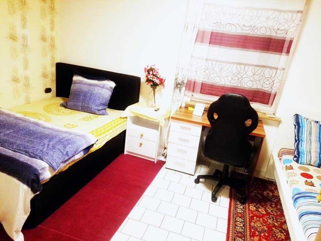 Ferienwohnung In Friedberg فريدبرغ المظهر الخارجي الصورة